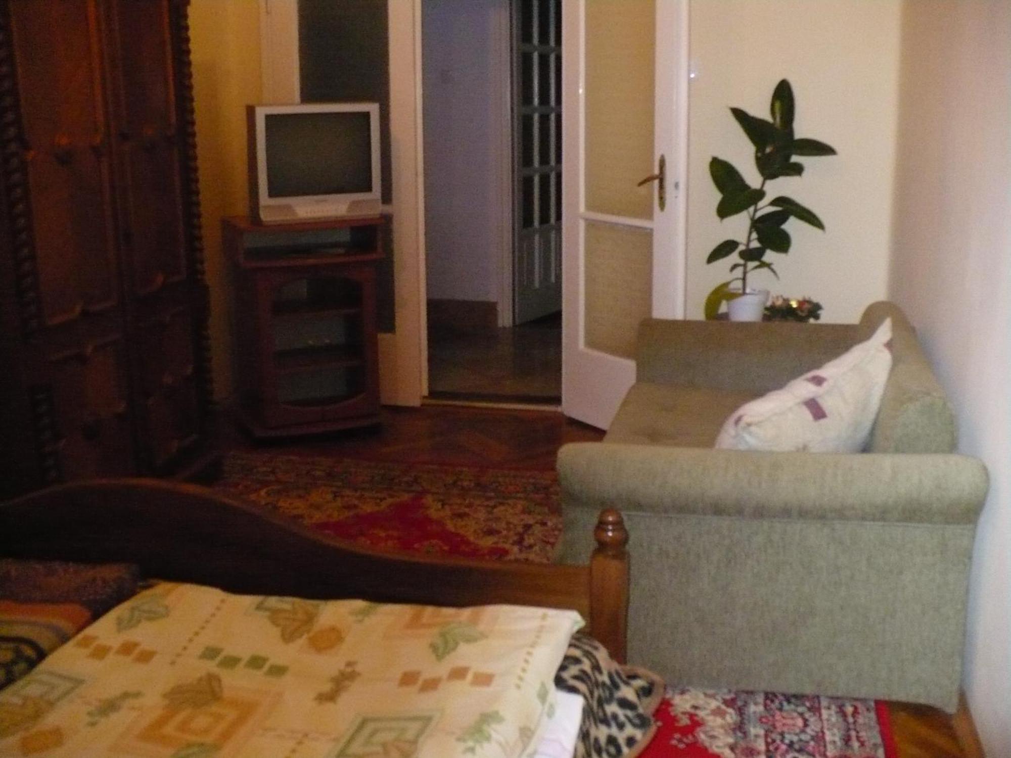 Appartement Kitty Apartman à Miskolc Extérieur photo