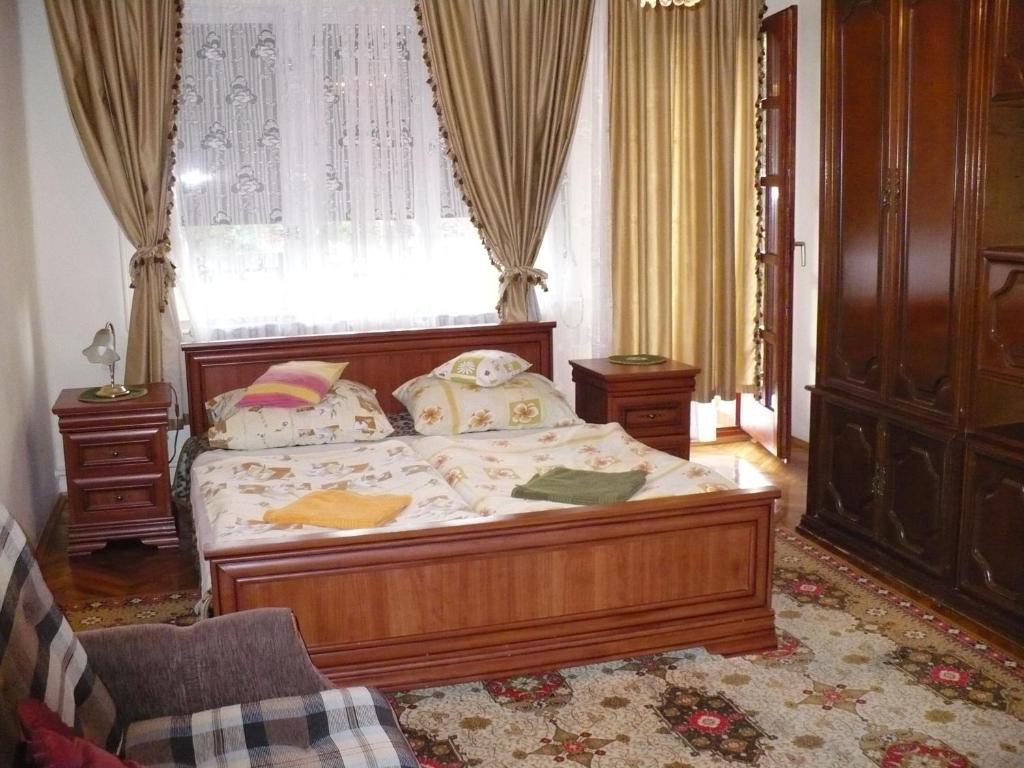 Appartement Kitty Apartman à Miskolc Chambre photo