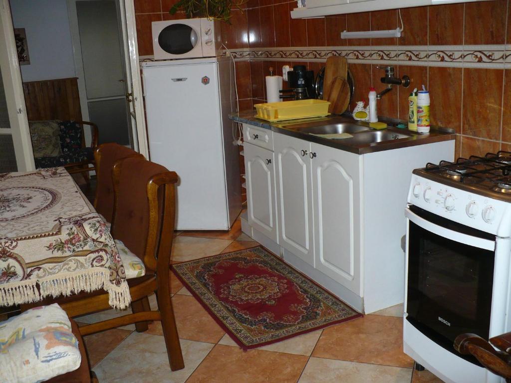 Appartement Kitty Apartman à Miskolc Extérieur photo