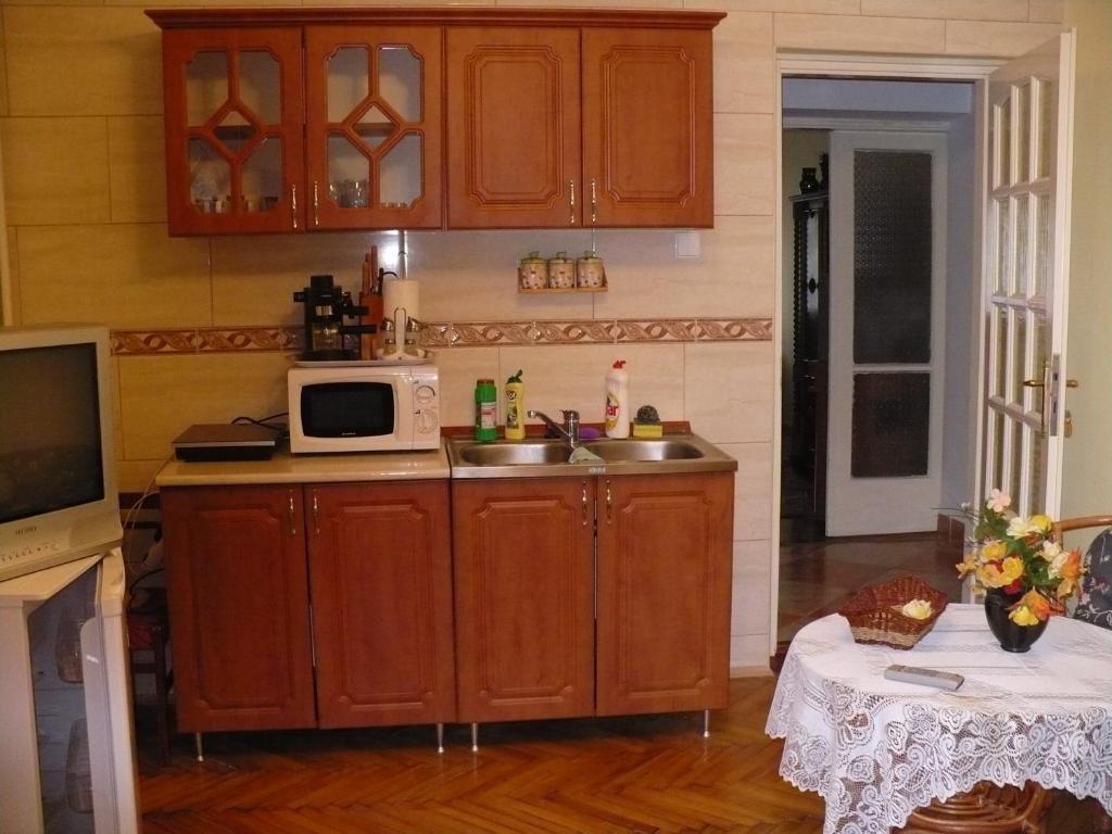 Appartement Kitty Apartman à Miskolc Extérieur photo