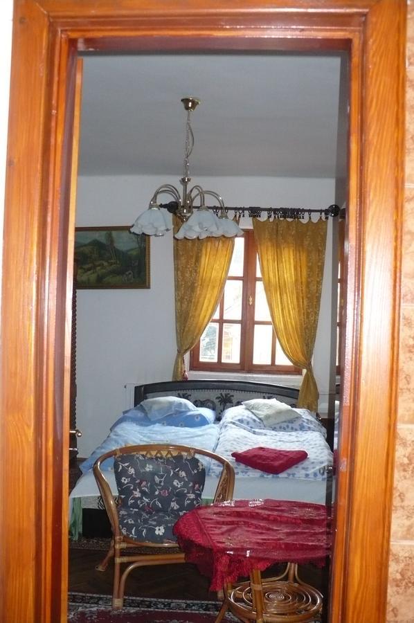 Appartement Kitty Apartman à Miskolc Extérieur photo